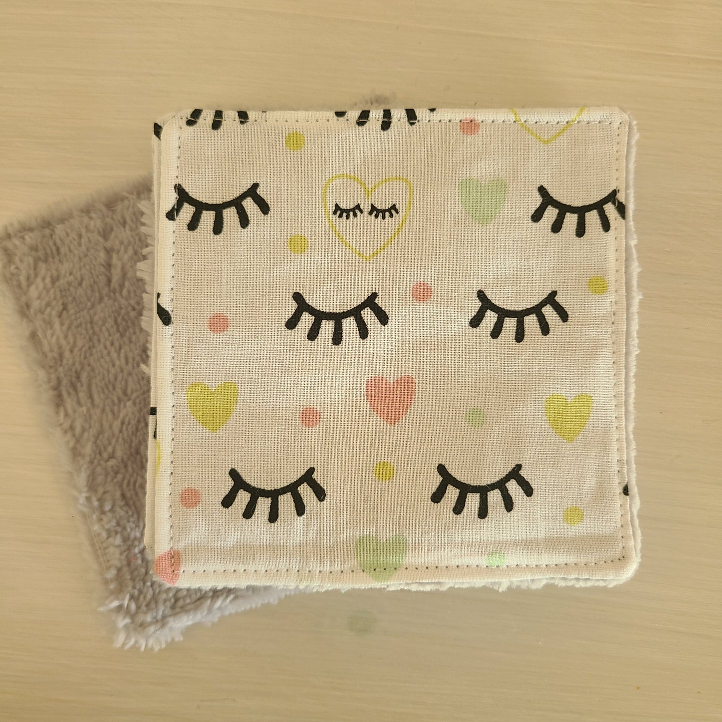 Lot de 7 lingettes démaquillantes lavables - Motifs yeux