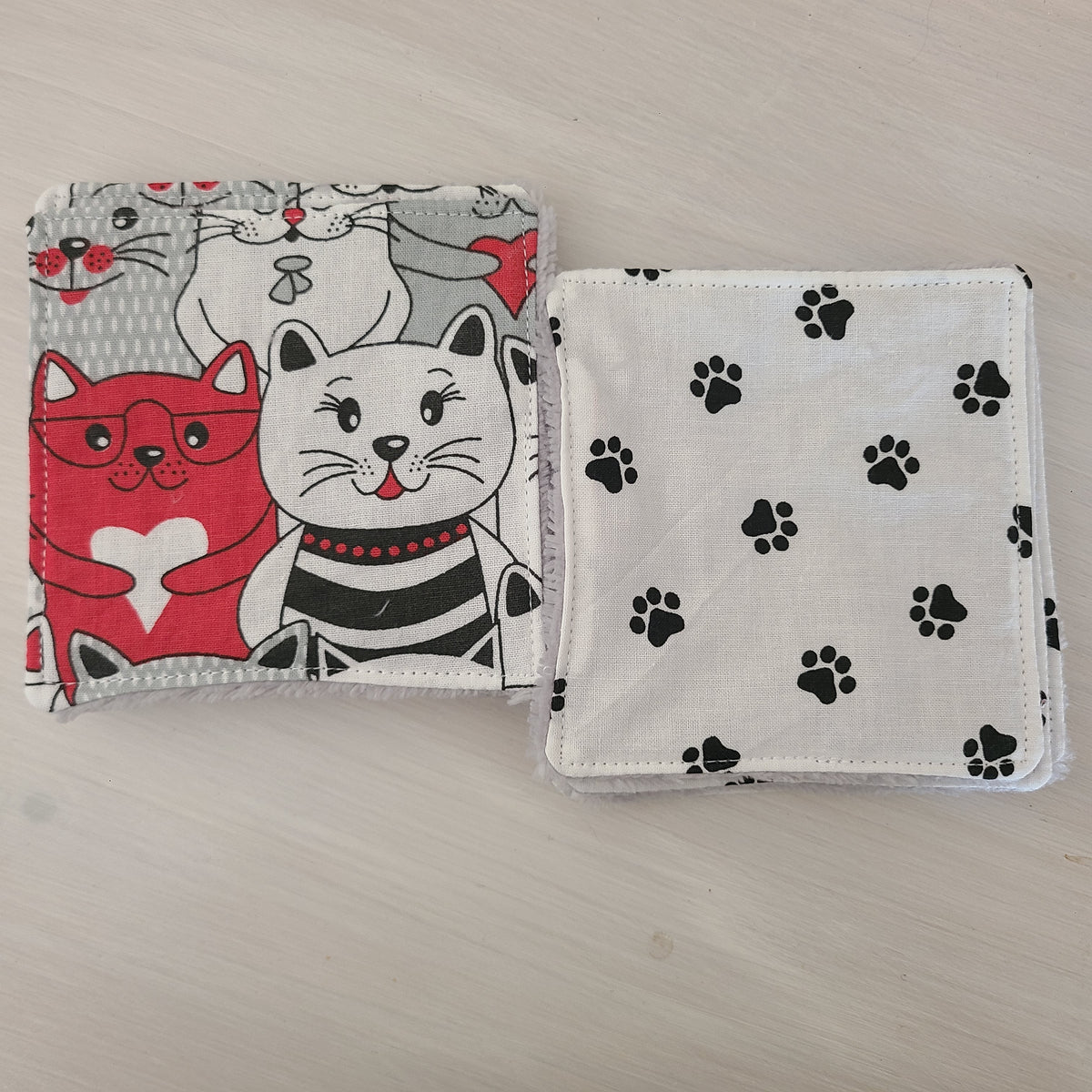 Lot de 10 lingettes démaquillantes lavables - Motifs chats