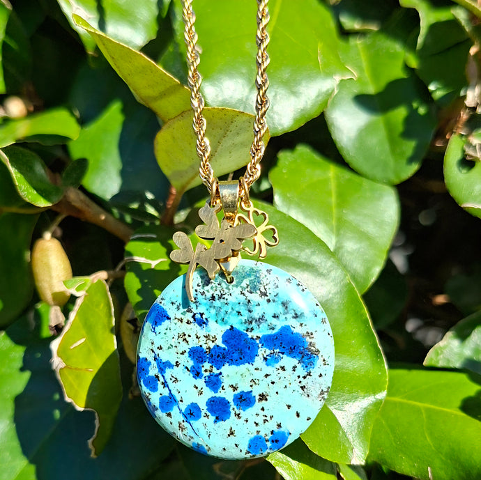 Nouveauté - Collier en acier et azurite malachite