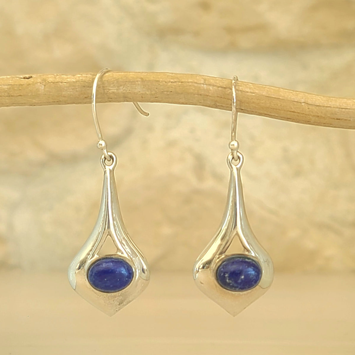 Boucles d'oreilles longues forme goutte en argent et lapis-lazuli - Petite Rainette