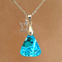 Charger l'image dans la galerie, Collier en chrysocolle en acier doré avec breloque étoile
