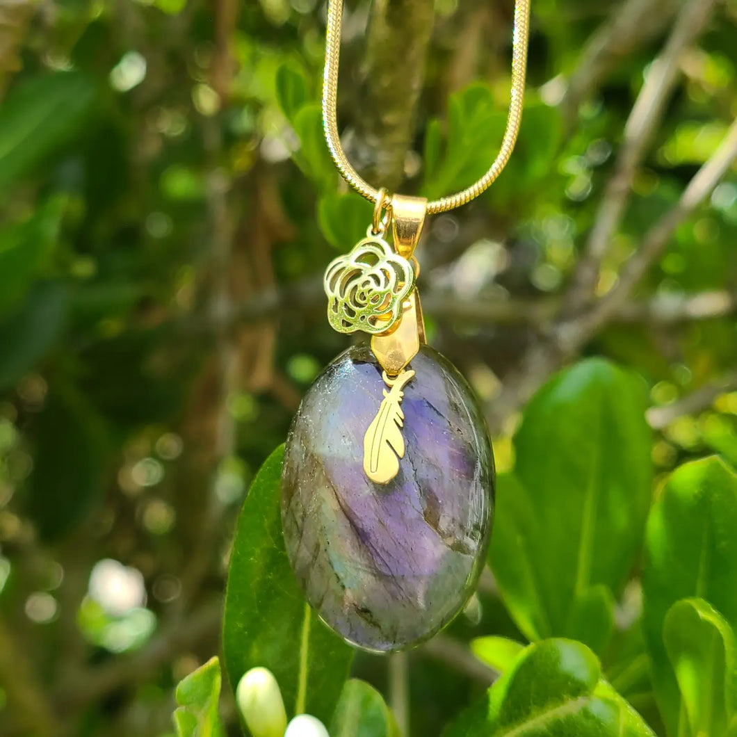 Collier en acier et labradorite