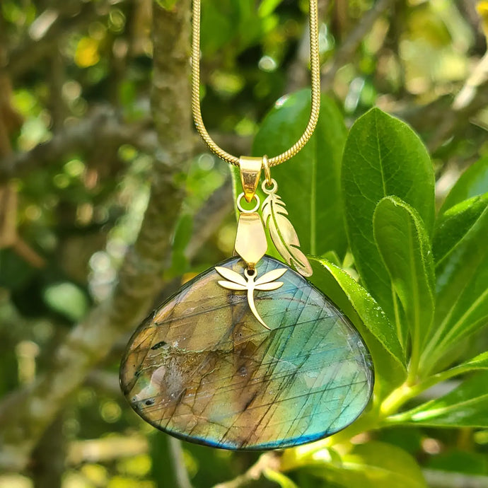 Collier en acier et labradorite