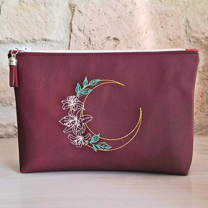 trousse femme lune brodee simili cuir bordeaux