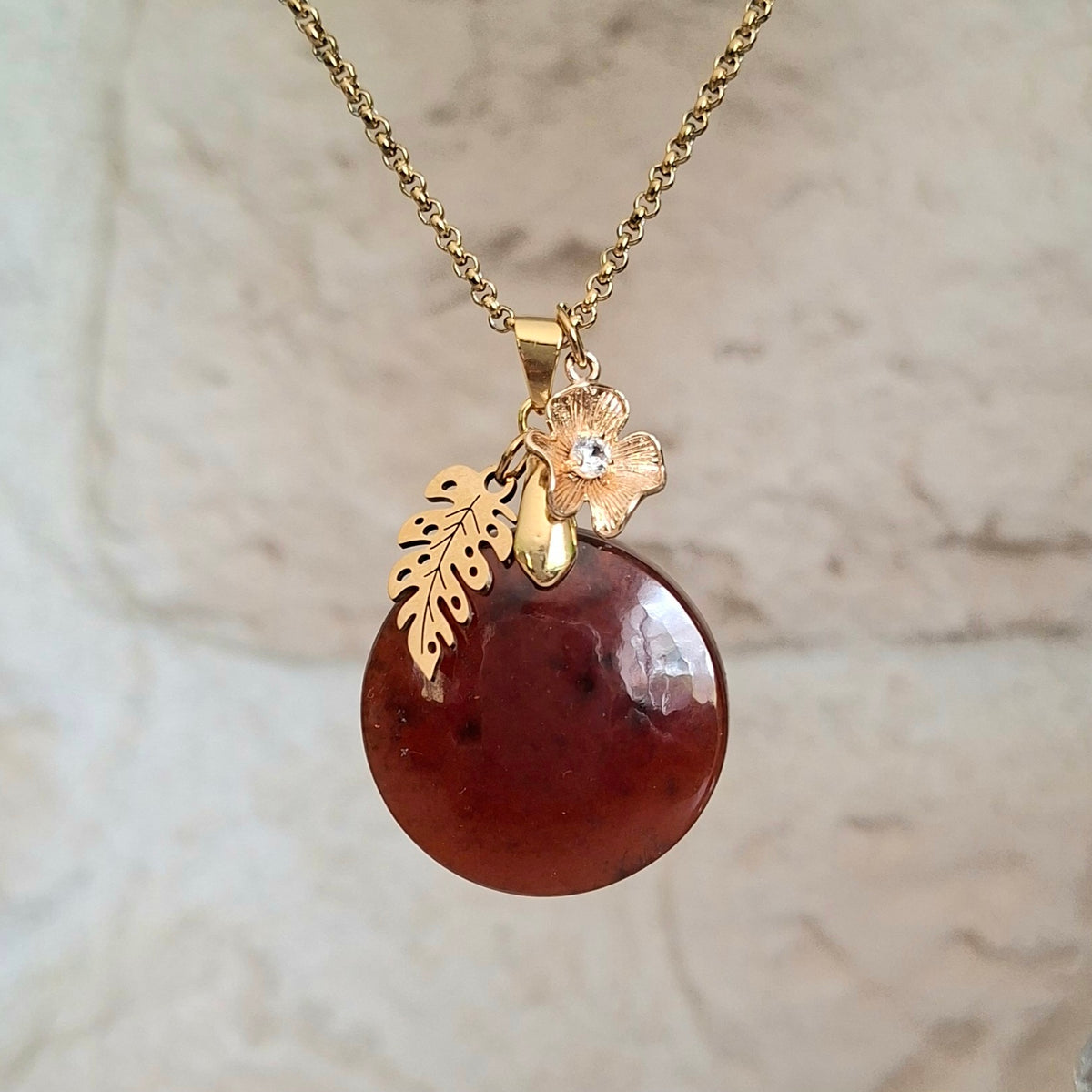 Collier grenat hessonite rond pierre naturelle acier inoxydable doré feuille fleur zirconium