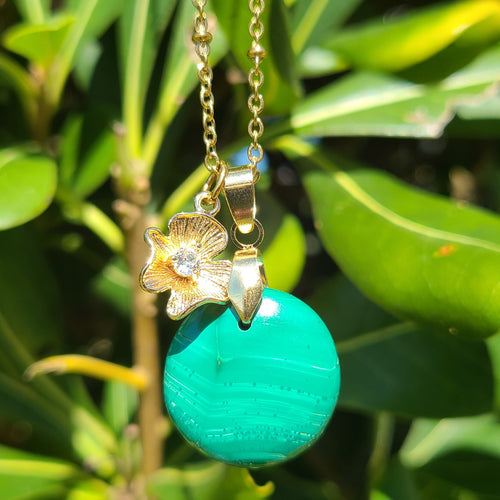 Nouveauté - Collier en acier et malachite