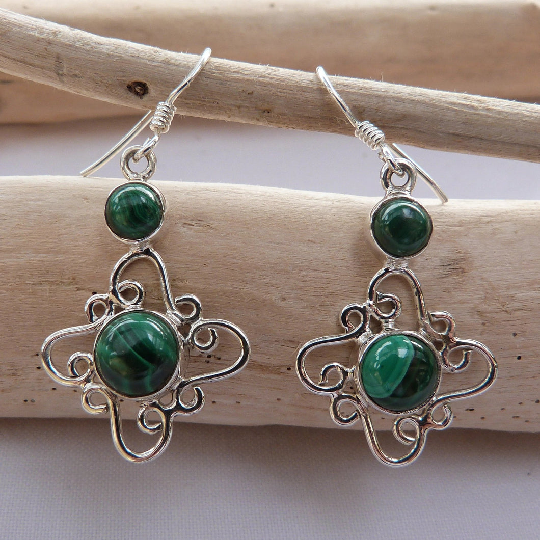 Boucles d'oreilles longues en argent et malachite - Bijoux Cailloux Bambou