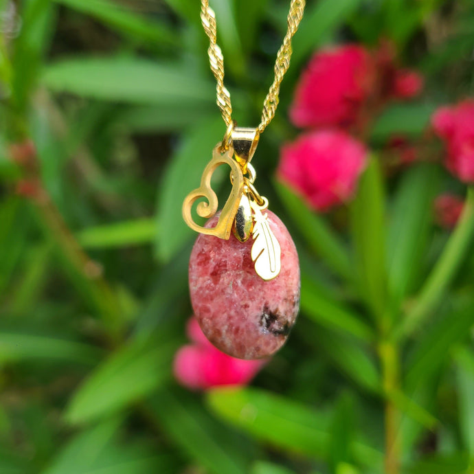 Collier en acier et rhodonite