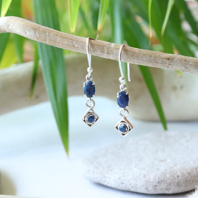 Boucles d'oreilles en argent et lapis-lazuli - Bijoux Cailloux Bambou