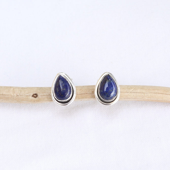 Clous d'oreilles forme poire en argent et lapis lazuli