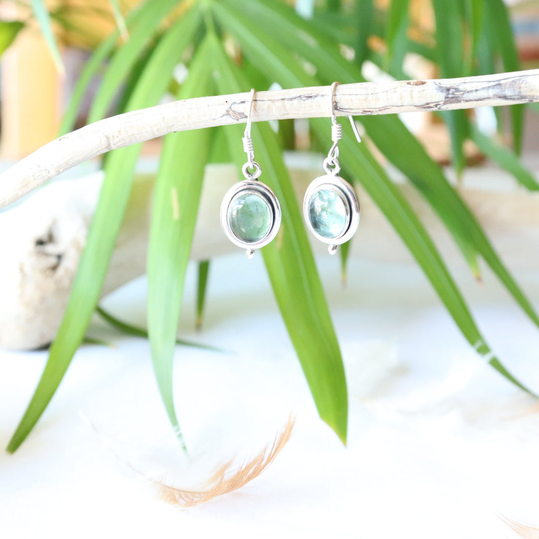 Boucles d'oreilles ovales en argent et apatite - Bijoux Cailloux Bambou