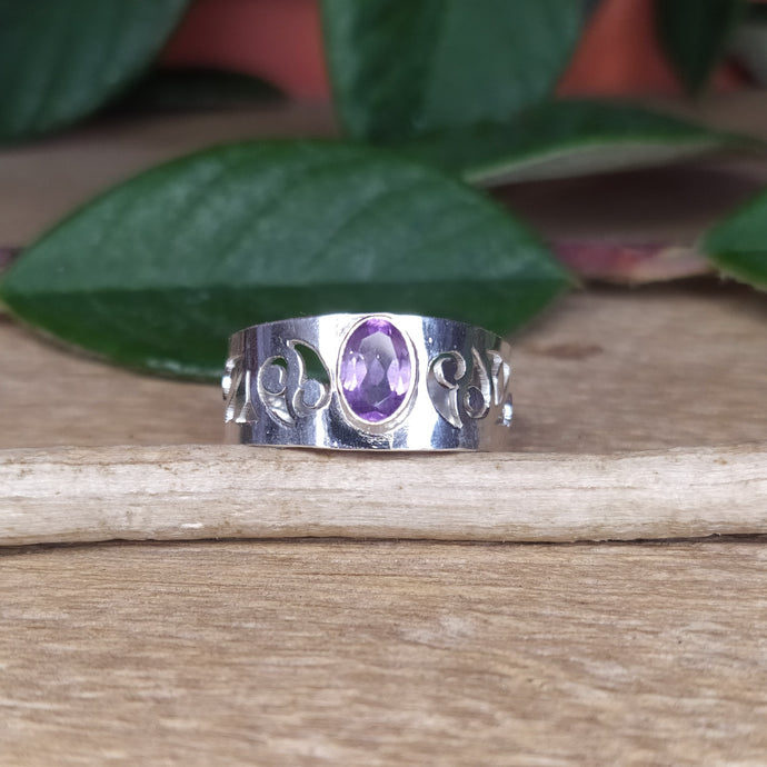 Bague en argent ciselé et améthyste - Petite Rainette