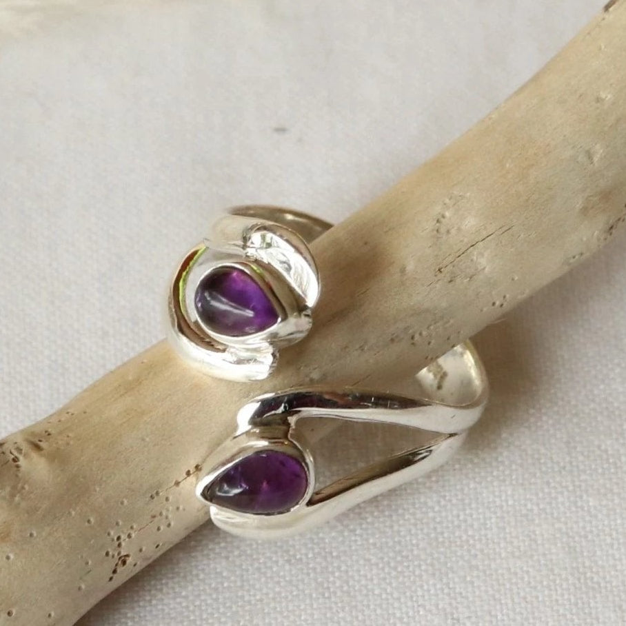 Bague réglable en argent et améthyste 