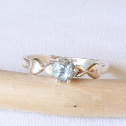 Bague réglable en argent et topaze bleue - Petite Rainette