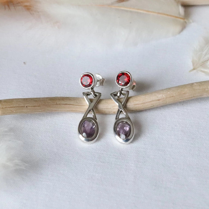 Boucles d'oreilles longues en argent avec améthyste et grenat - Bijoux Cailloux Bambou