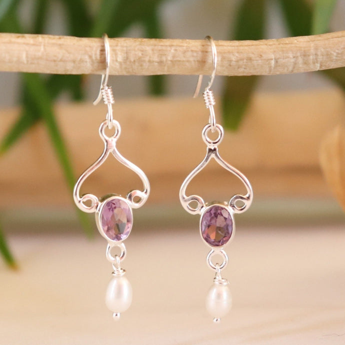 Boucles d'oreilles longues en argent améthyste et perle - Petite Rainette