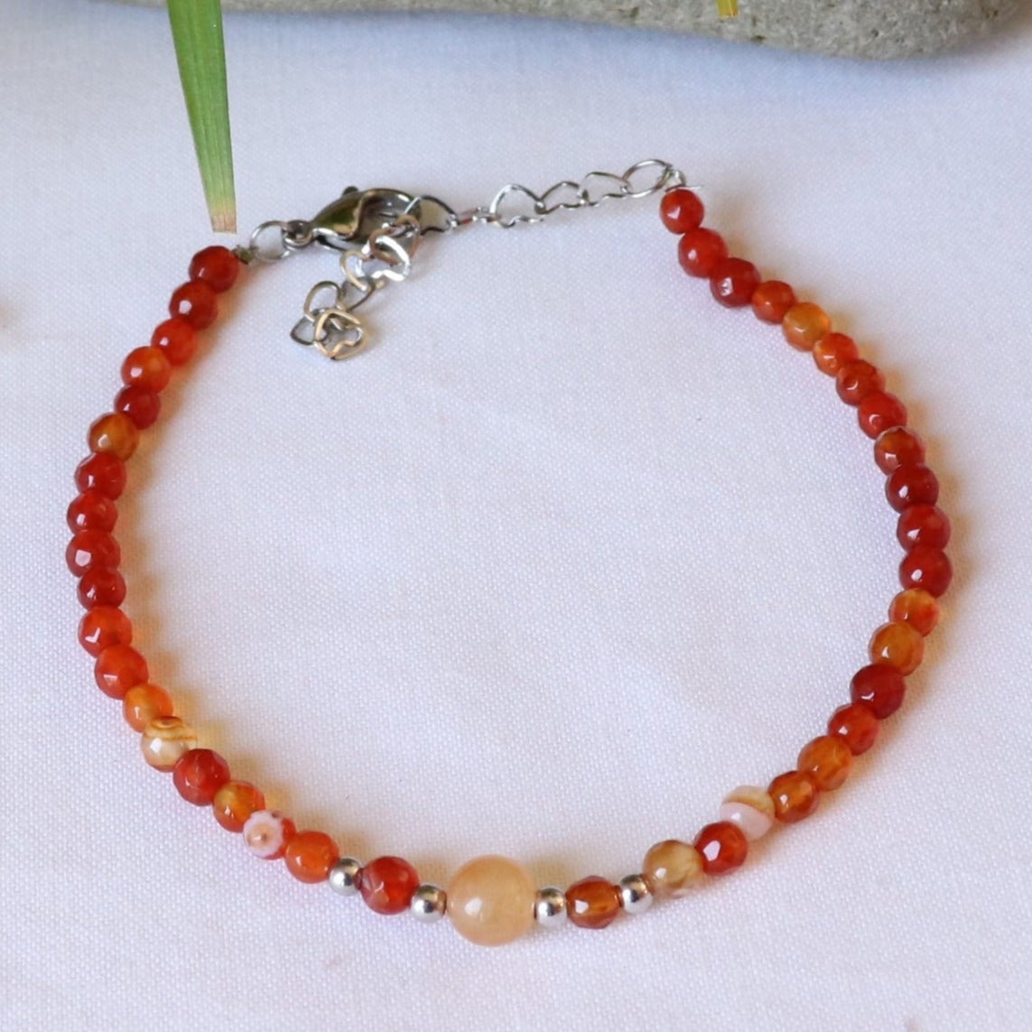 Bracelet en cornaline - Petite Rainette