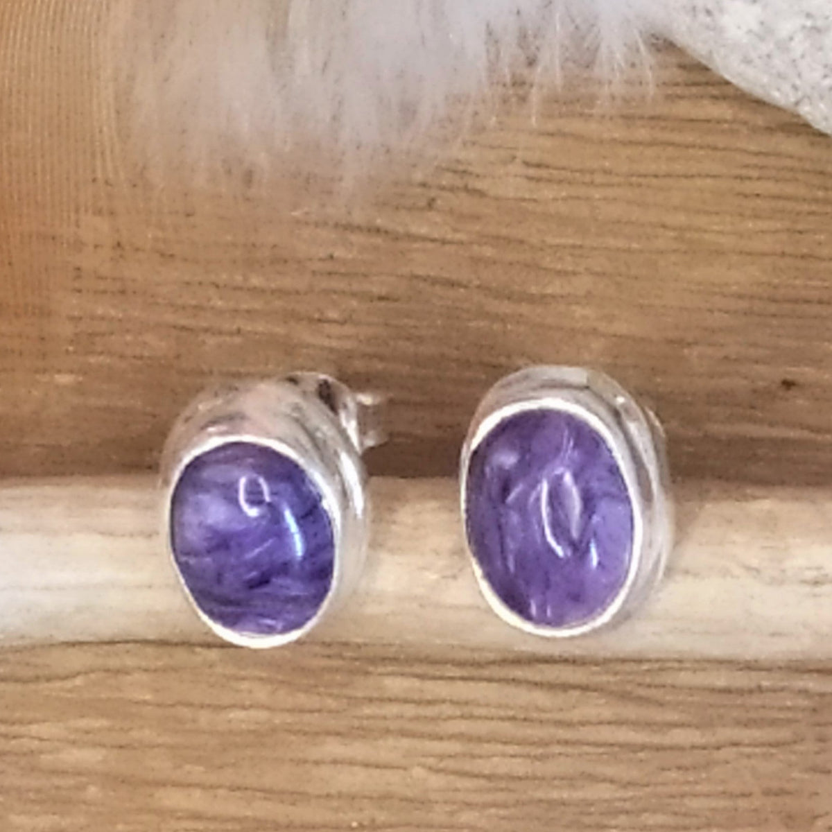 Boucles d'oreilles clous ovales en argent et charoïte