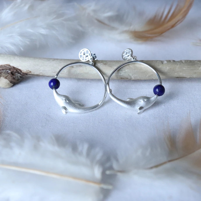 Boucles d'oreilles dauphin en argent et lapis-lazuli - Bijoux Cailloux Bambou