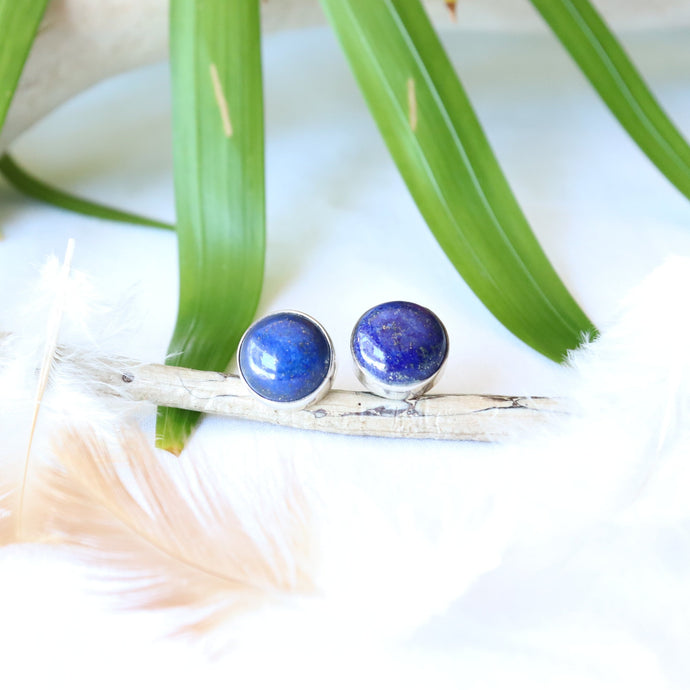 Clous d'oreilles ronds en argent et lapis-lazuli - Bijoux Cailloux Bambou