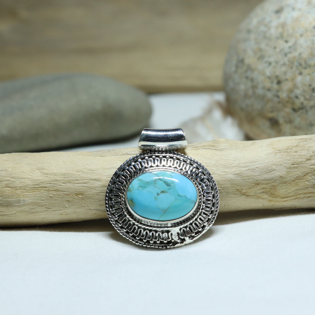 Pendentif en argent et turquoise Mohave