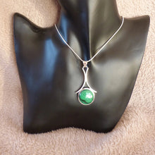 Charger l&#39;image dans la galerie, Pendentif argent et malachite - Bijoux Cailloux Bambou