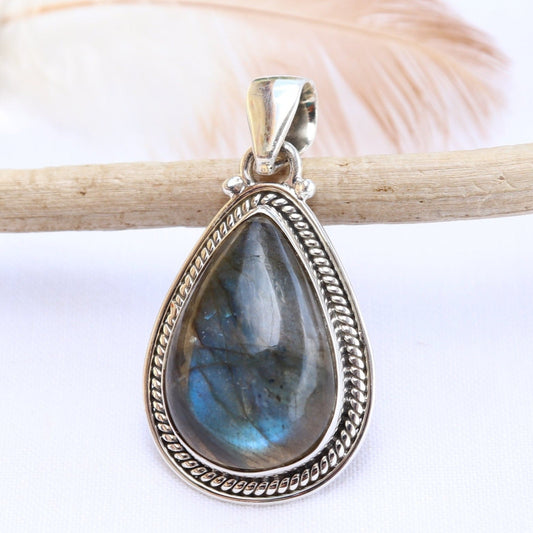 Pendentif forme goutte en argent et labradorite - Bijoux Cailloux Bambou