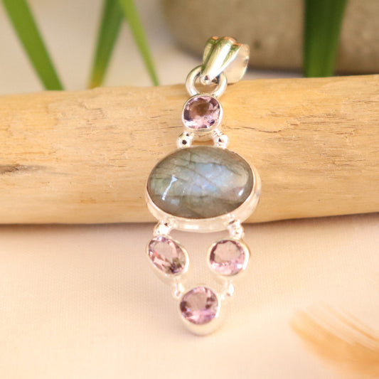 Pendentif argent en labradorite ovale et améthystes à facettes