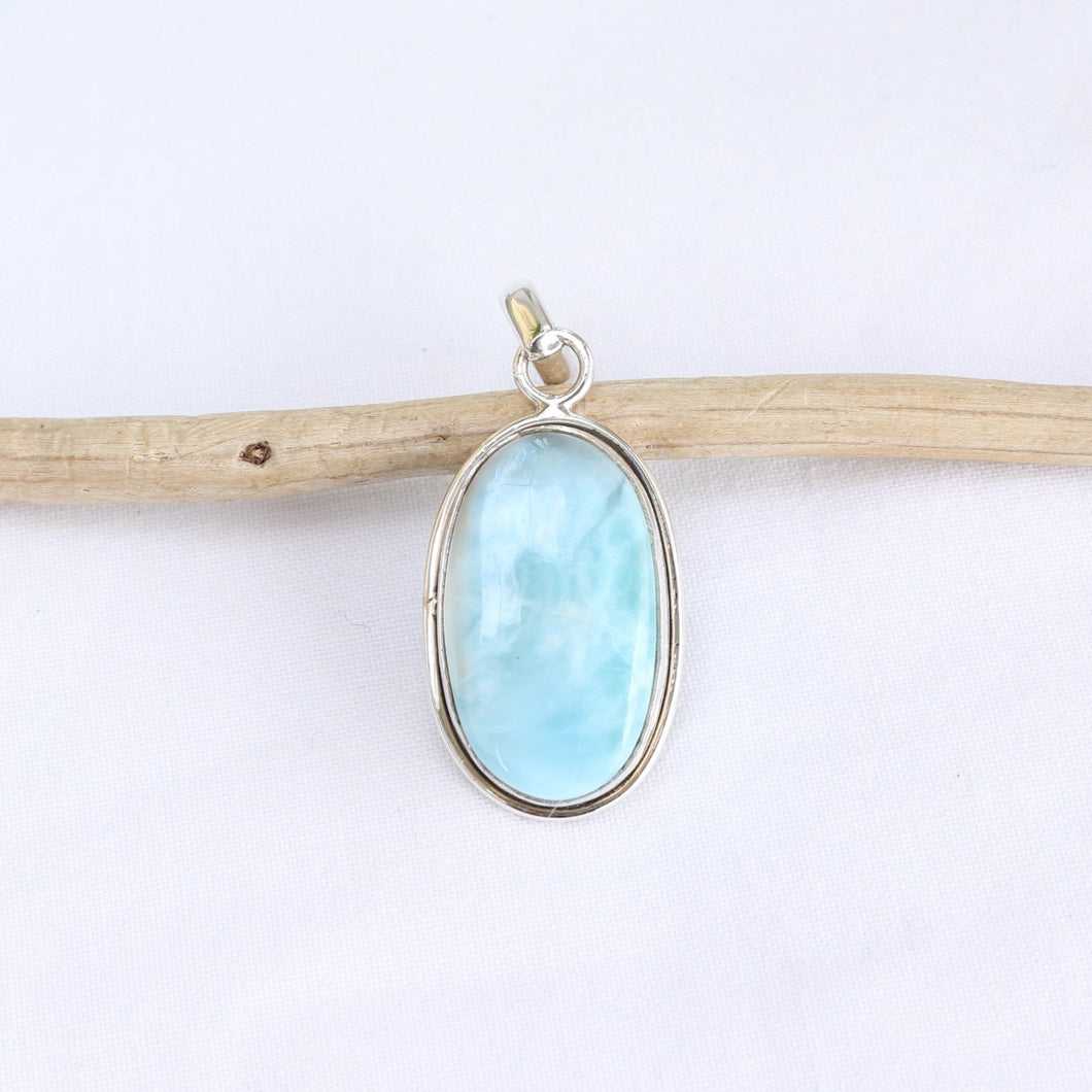 Pendentif en argent et larimar