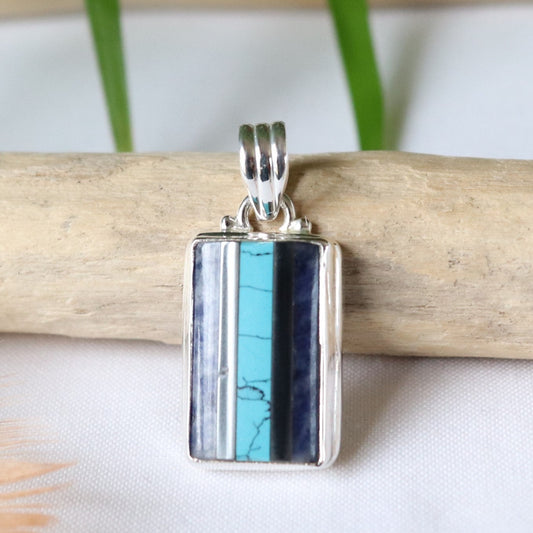 Pendentif rectangulaire en argent avec pyrite turquoise et sodalite