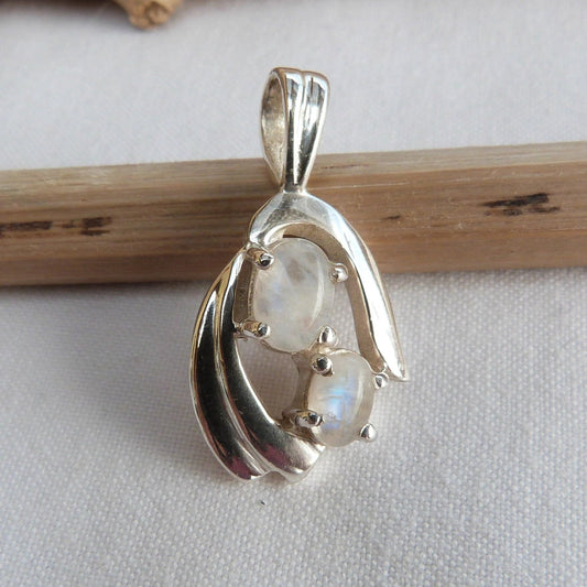 Pendentif fantaisie en argent et 2 pierres de lune 