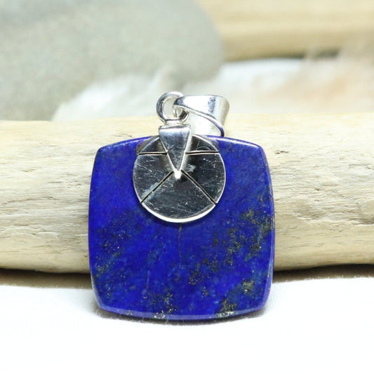 Pendentif carré en argent et lapis lazuli
