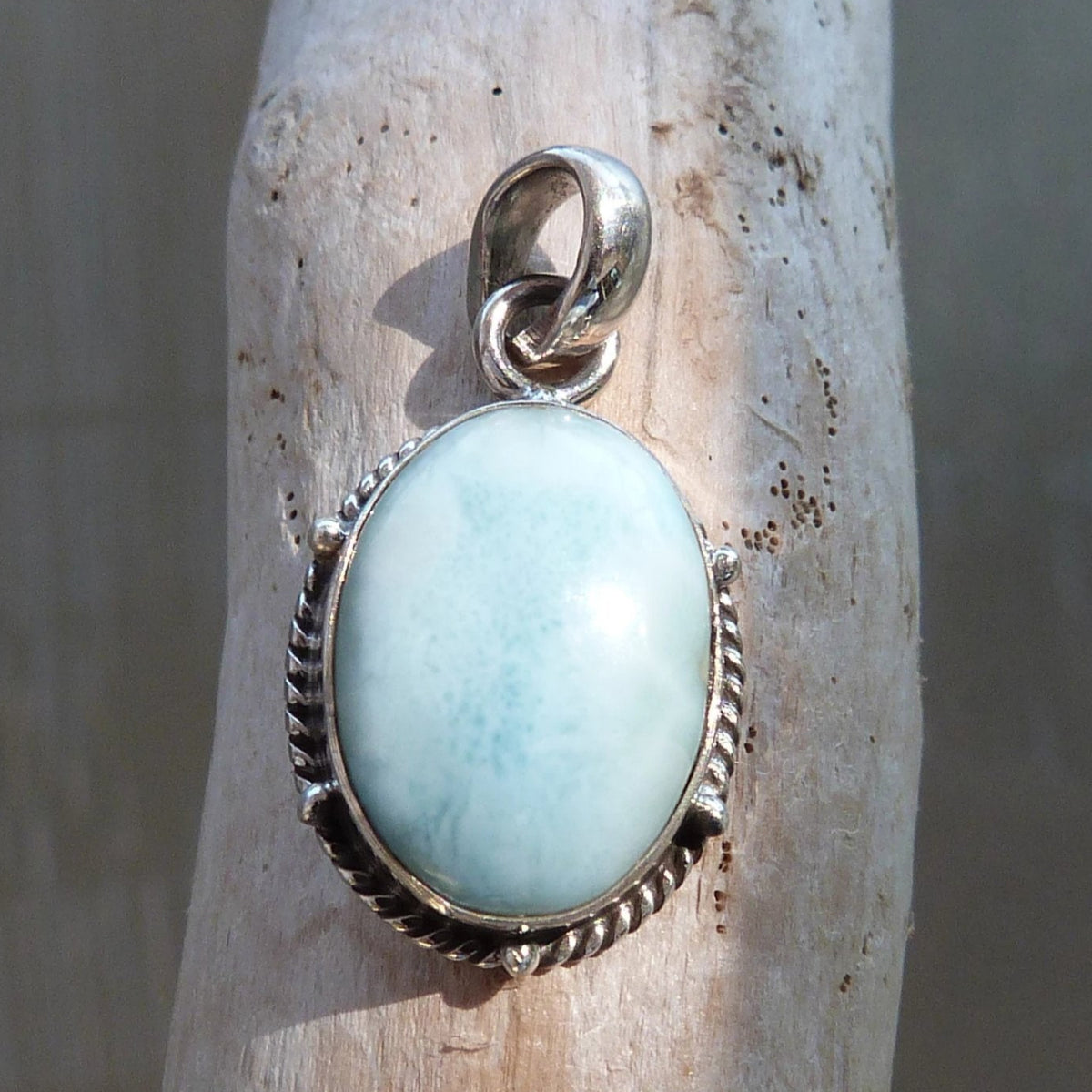 Pendentif en argent et larimar forme ovale
