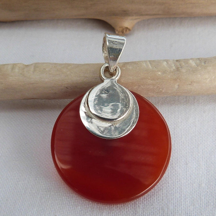 Pendentif rond en argent et cornaline ronde - Petite Rainette