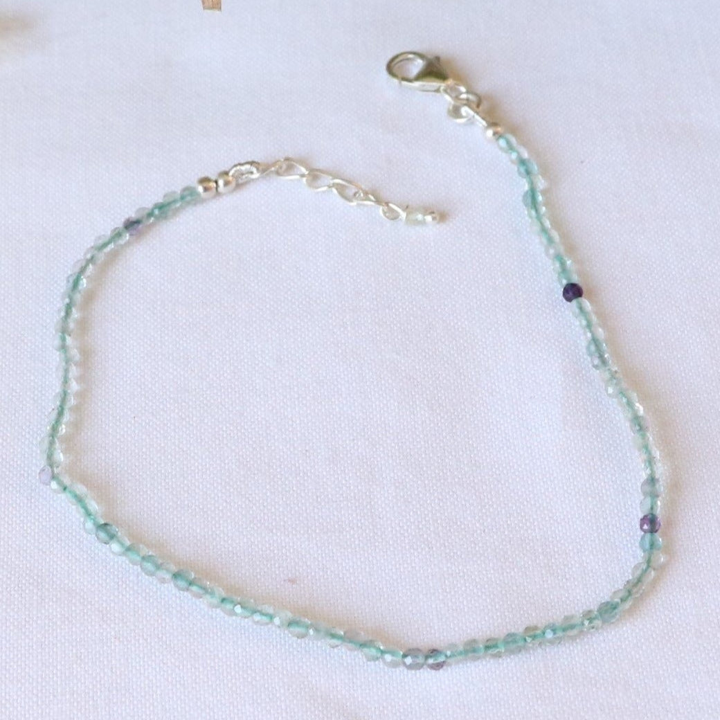 Bracelet en argent et perles de fluorite à facettes - Petite Rainette