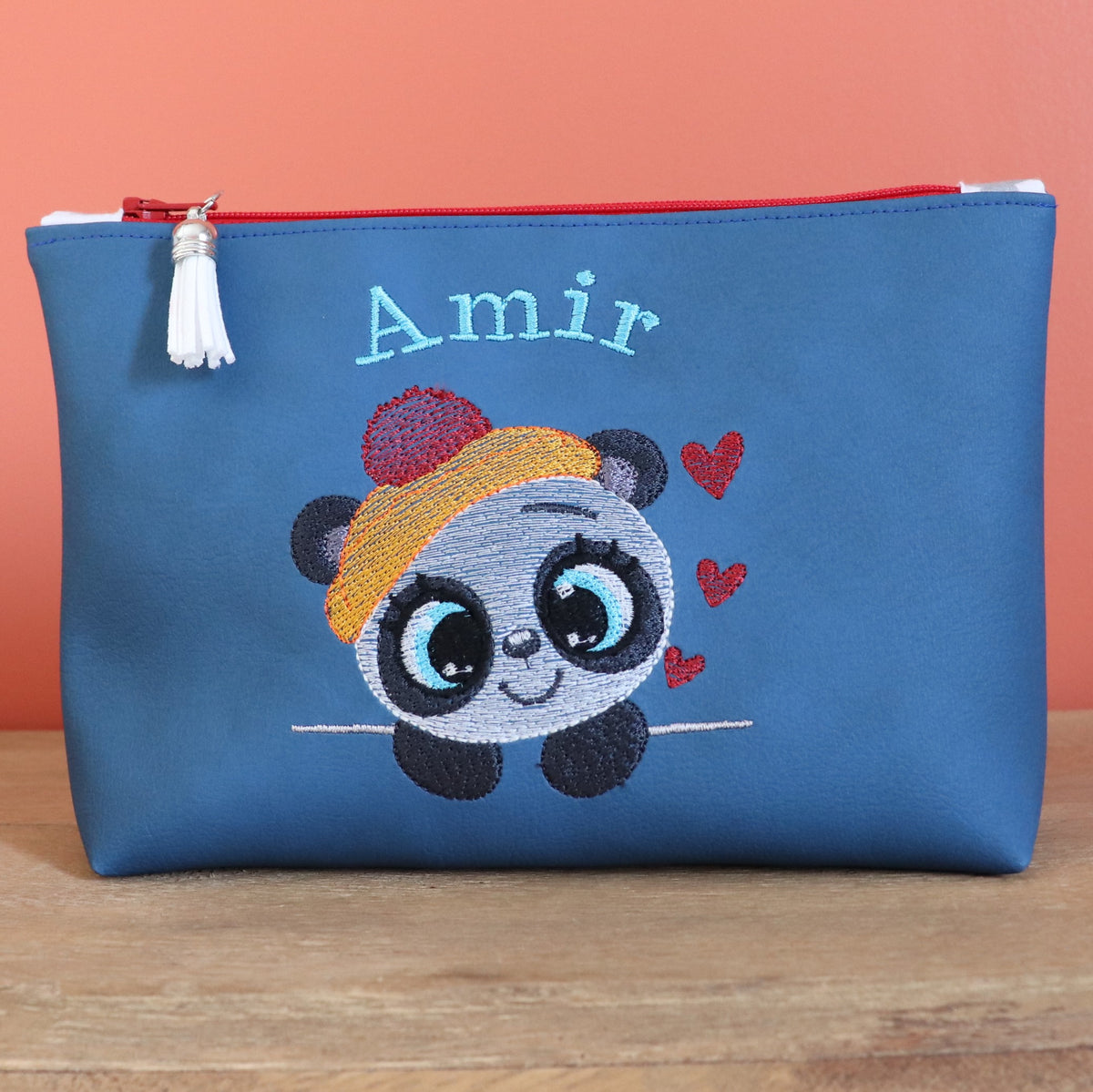 Trousse panda personnalisée avec prénom brodé en simili cuir bleu